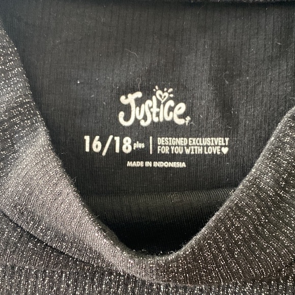 Childrens Place Big Girls Aztec embroidered Adjustable Waist Denim Shorts + Top - Picture 7 of 12